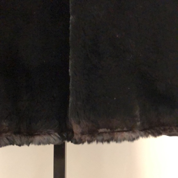 Women’s Village Furrier Vintage Black Fur Coat - Picture 13 of 15